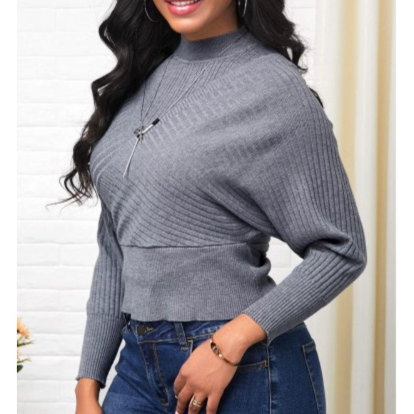 New off the shoulder or close shoulder sweater! Lg - Picture 4 of 4
